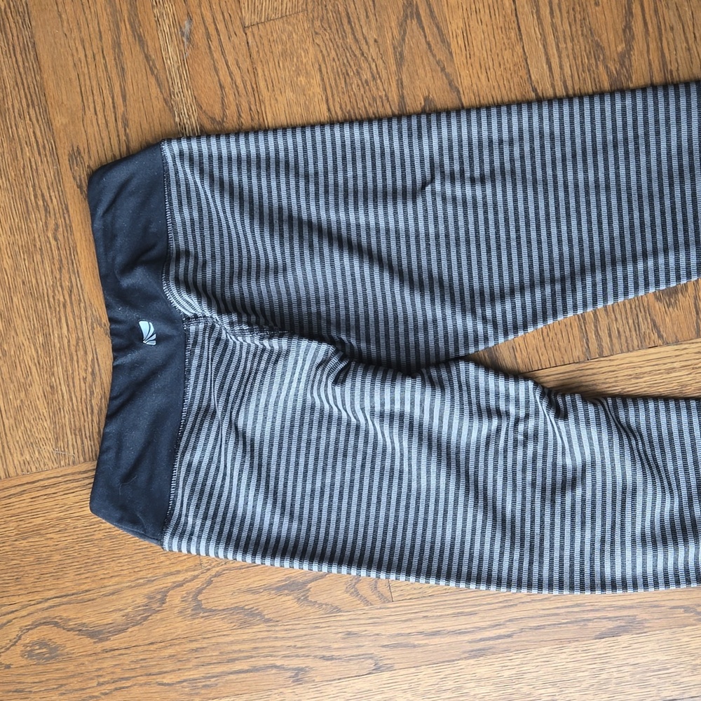 Marika Tek Athletic Tights Yoga Leggings Workout Gray and Black Stripes, S - Picture 2 of 4